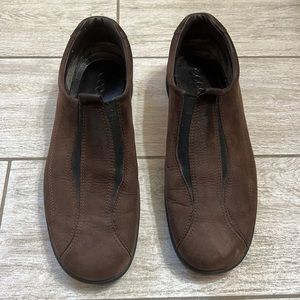 Ecco Brown & Black Slip ons-Size 41